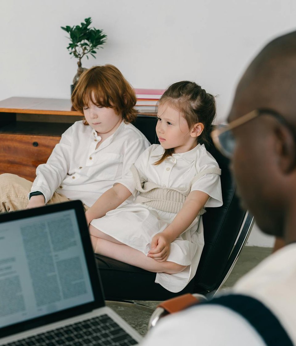 Hero | Çocuk, Ergen ve Aile | Ergen Terapisi